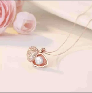Rose Gold Pearl Shell Necklace